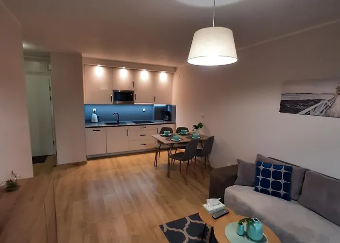 Plaza Kasprowicza 14 I 16 Apartment *